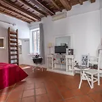 Daire Flame Trastevere